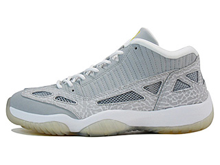 AIR JORDAN 11 RETRO LOW silver/zest-silver