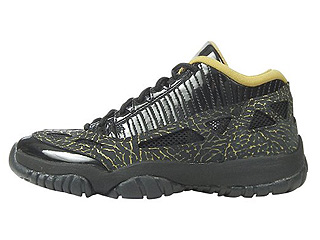 WMNS AIR JORDAN 11 RETRO LOW black/metallic gold